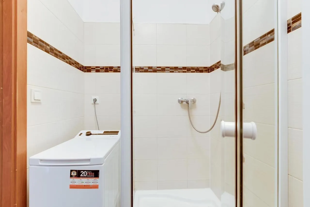 Apartamento New Comfort Quiet 3Bds - Lub8 Praga